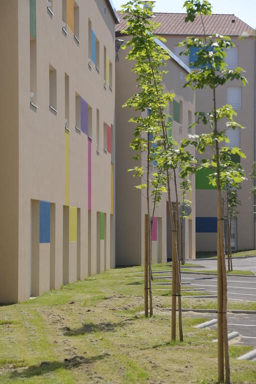 Central Fac Bourg-en-Bresse Exterior foto